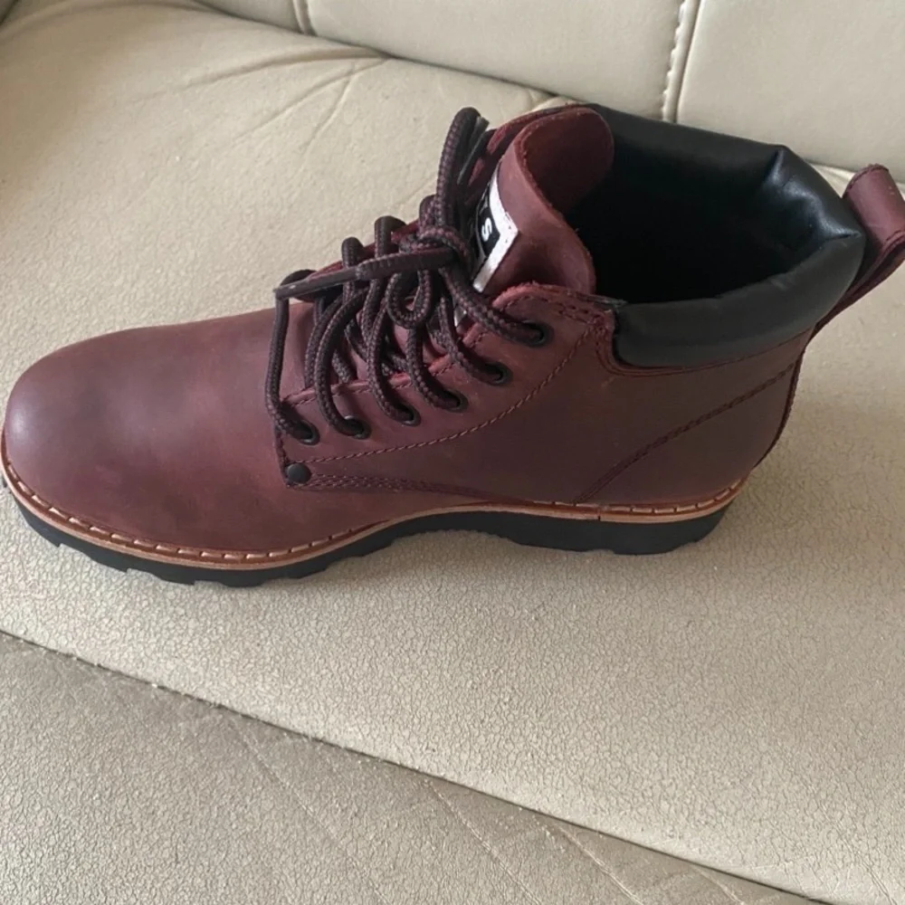 Womans Roots boots - Picture 2 of 3